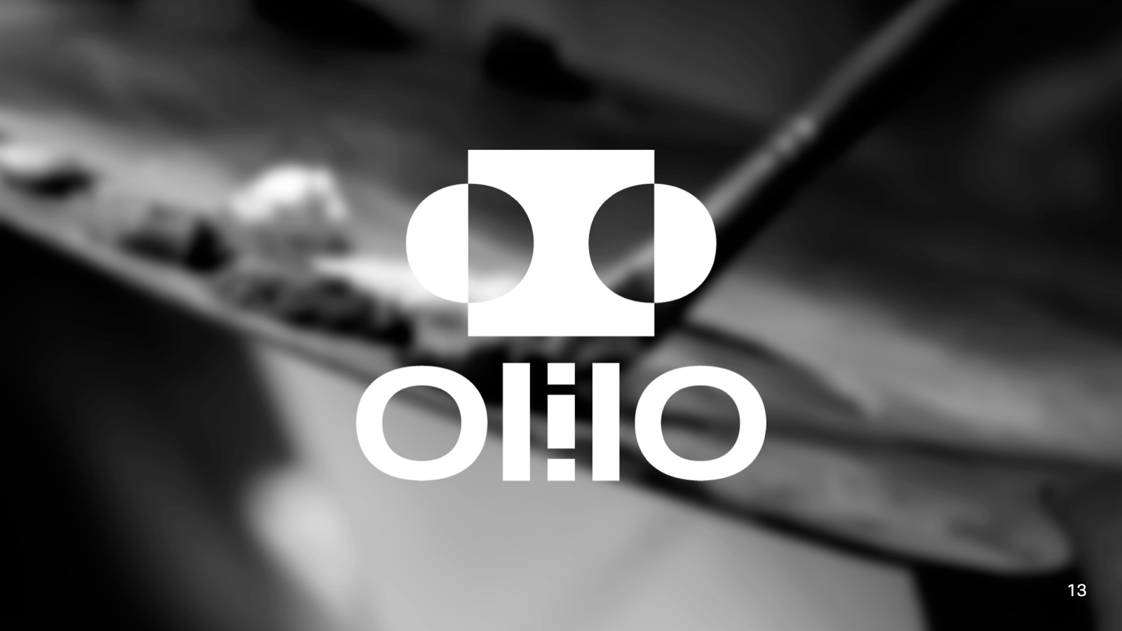 Third logo proposition with a square and two circles